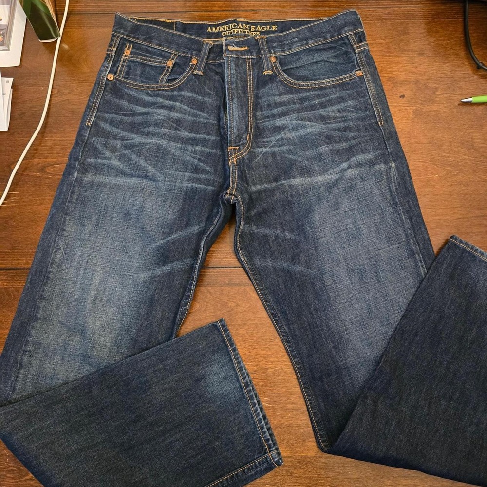 Classic Y2K American Eagle Outfitters Men's Relaxed Straight Leg Jeans 33x32